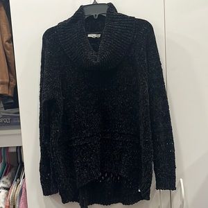 Maurice’s XL black collared sweater